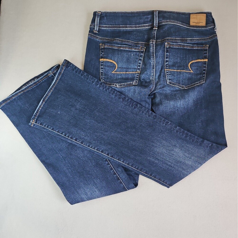 Women's American Eagle Dark Wash Jeans Regular 8 NWOT